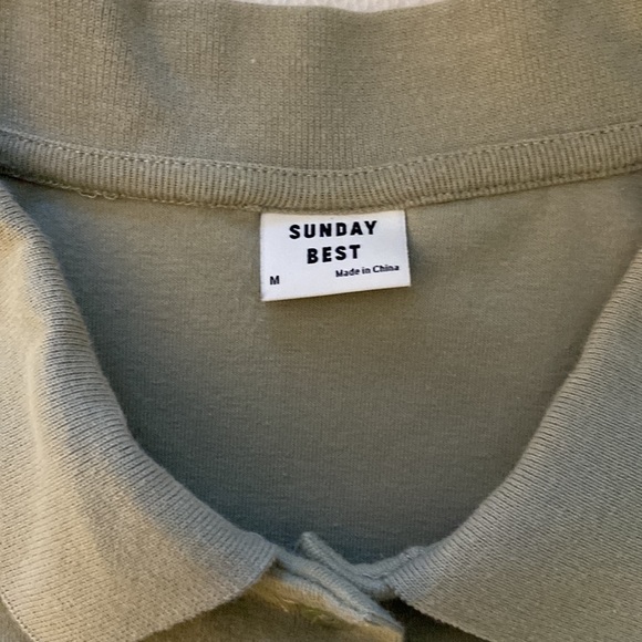 Aritzia collared cropped button down - Picture 2 of 3